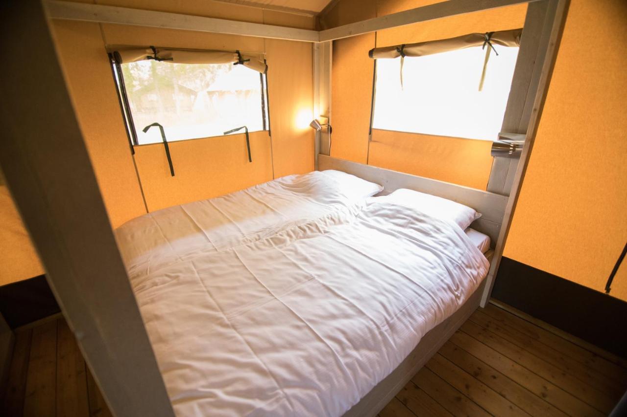 Glamping Le Tegole Hotel Рипарбела Екстериор снимка