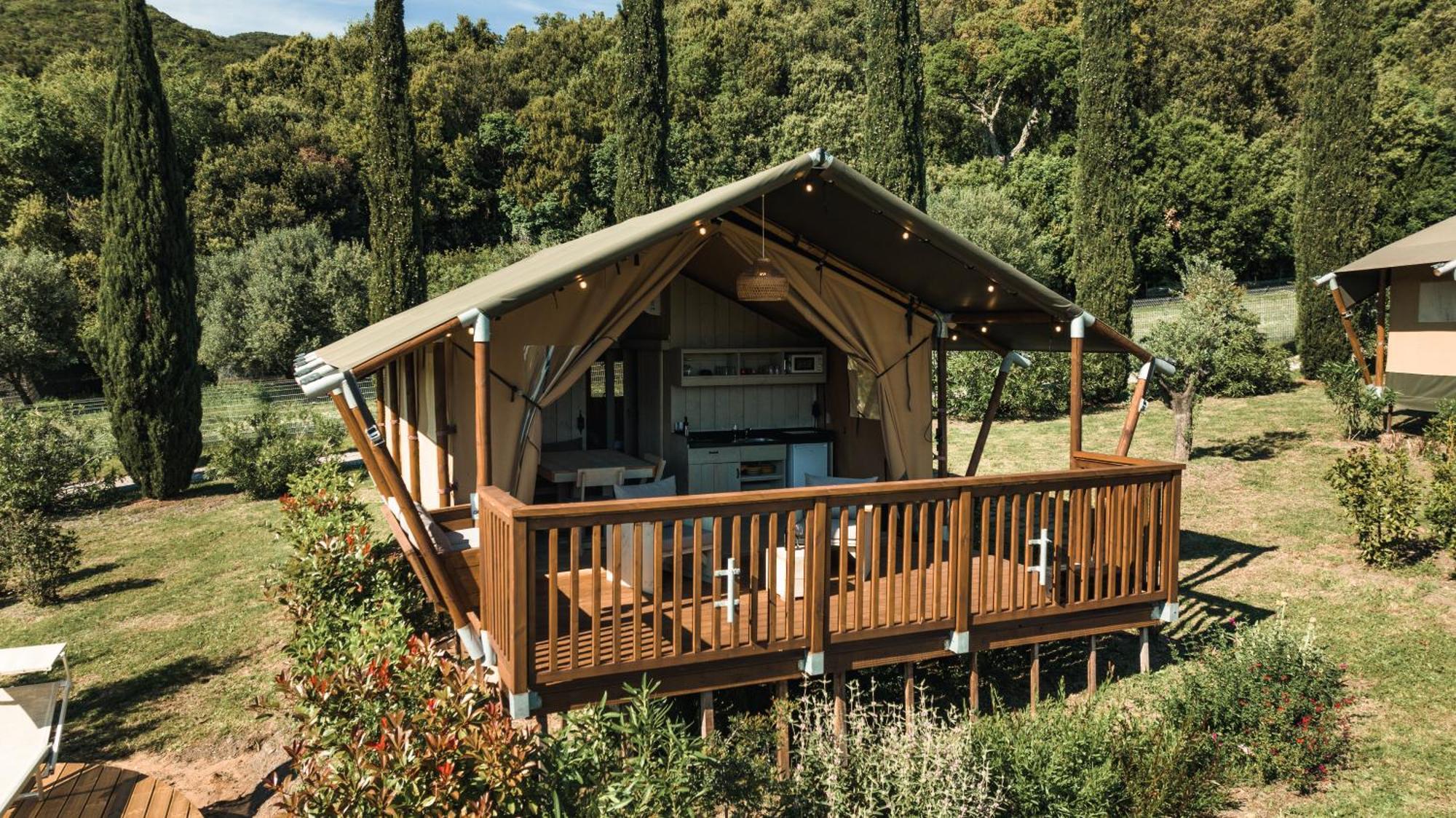 Glamping Le Tegole Hotel Рипарбела Екстериор снимка